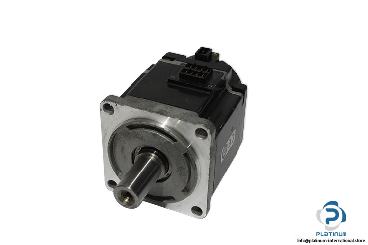 sanyo-denki-R2AA06020FXREHM-ac-servo-motor(used).jpg