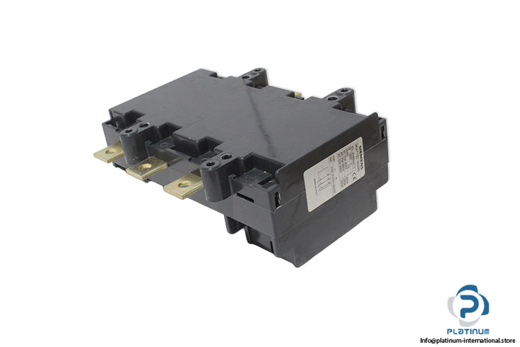 siemens-3KA7132-3AA00-switch-disconnector-(new)-(carton)-1