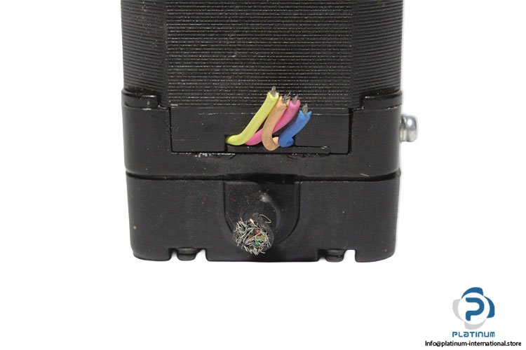 sanyo-denki-PBM423FXE50-STEPPER-MOTOR(used)-2