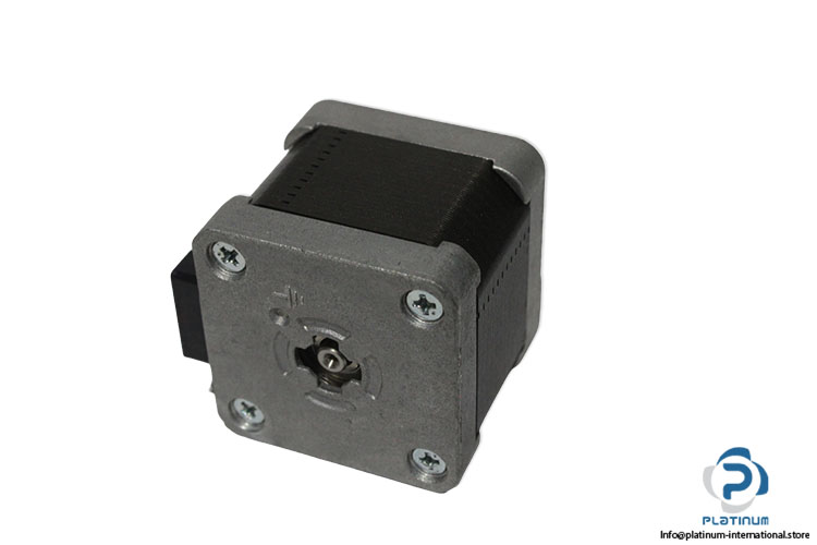 sanyo-denki-103H5332-0340-STEPPER-MOTOR(used)-1