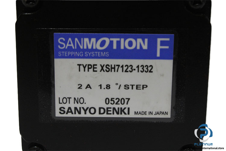 sanyo-denki-XSH7123-1332-STEPPER-MOTOR(used)-3
