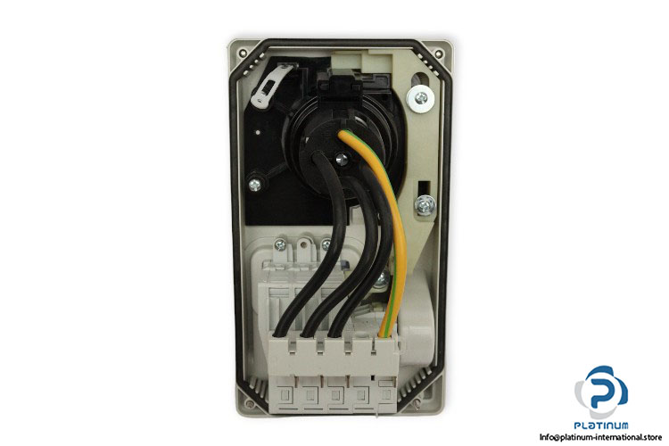bticino-CBC332-53-compact-interlocked-panel-socket-(new)-1