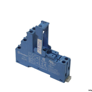 finder-95.05-pcb-relay-socket-(Used).jpg
