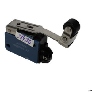 matsushita-AZ3524-roller-lever-limit-switch-(new)