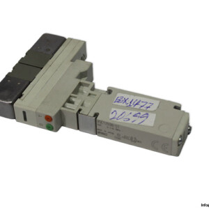 smc-VQC1200N-51-solenoid-valve-(Used)