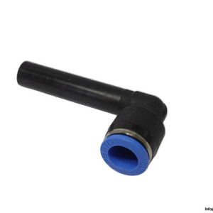 Festo 153068 Push-IN L-Connector