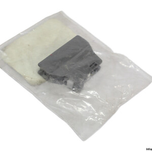 abb-CA5-10-AU-contact-block-(New).jpg