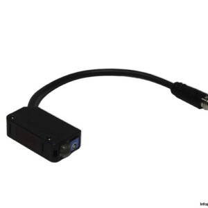 KEYENCE PZ-M62P BUILT-IN AMPLIFIER PHOTOELECTRIC SENSOR