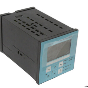 endress-hauser-CLM223-ID8105-conductivity-transmitter-(new)-(carton).jpg