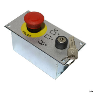 staubli-D23171302-C-emergency-stop-key-switch-control-module-(new)
