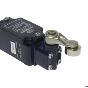 SCHMERSAL Z4V7H 335-11Z-G24 ROLLER LEVER LIMIT SWITCH