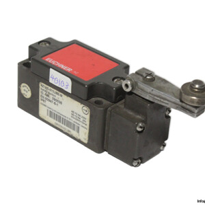 Euchner NZ1HS-511L060-M Roller Plunger Safety Switch