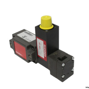 Euchner NZ1VZ-538E3VSM04-M Roller Lever Safety Switch