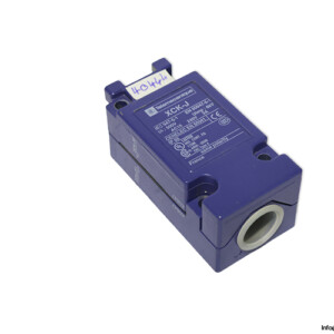 telemecanique-ZCK-J11-limit-switch-body-(new).jpg