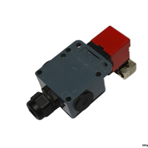 PIZZATO FL 2093-F8K21 SAFETY SWITCH WITH SEPARATE ACTUATOR