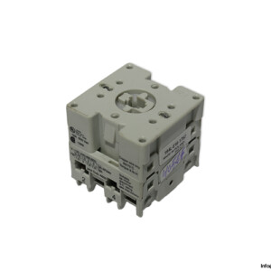 ALLEN-BRADLEY 194L-E16-1752 SER.A CONTROL AND LOAD SWITCH