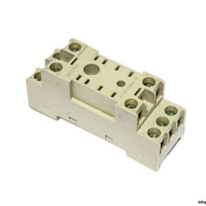omron-PYF-08A-N-relay-socket-(used)